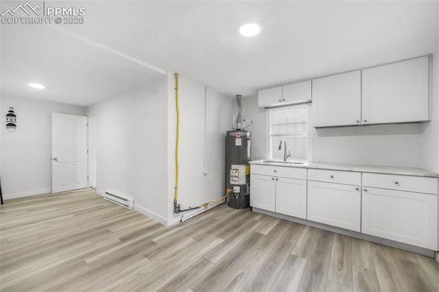1030 Pine Street, Pueblo, CO 81004