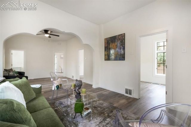 1030 Pine Street, Pueblo, CO 81004