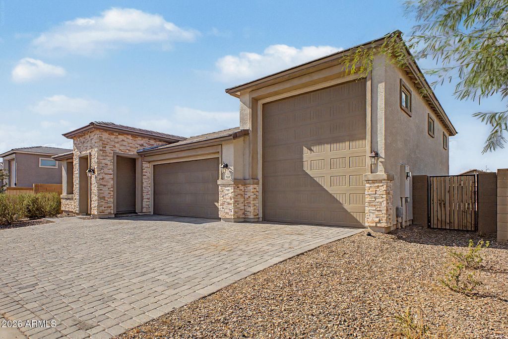 768 W PALO VERDE Drive, Casa Grande, AZ 85122 — photo 4