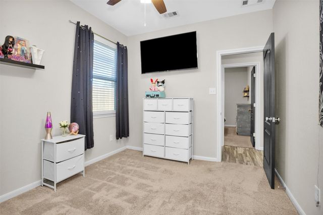 409 Billingsgate Chase, Conroe, TX 77304