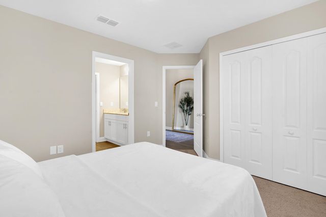 403 Ocean Jasper Dr, St Augustine, FL 32086