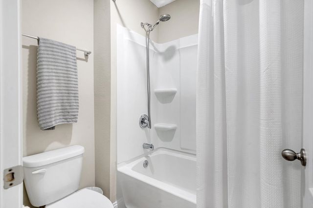 403 Ocean Jasper Dr, St Augustine, FL 32086