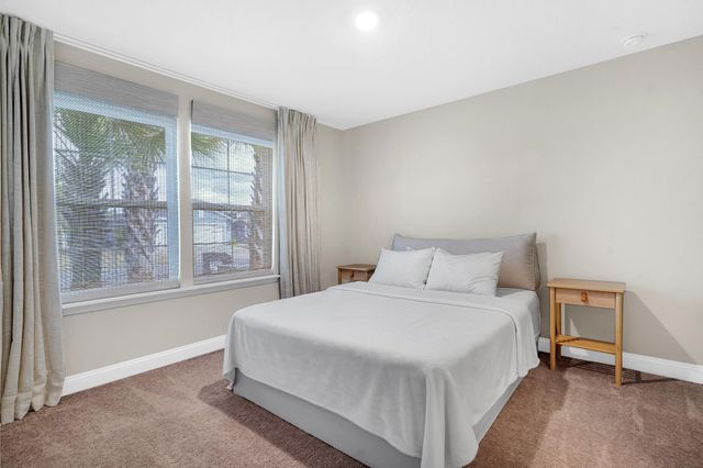 403 Ocean Jasper Dr, St Augustine, FL 32086