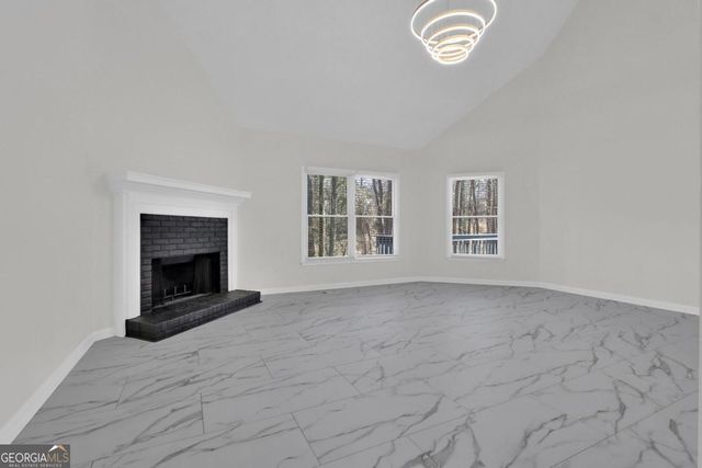 3760 Mountain Cove Road, Snellville, GA 30039