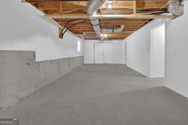 3760 Mountain Cove Road, Snellville, GA 30039