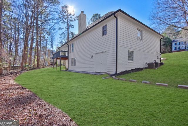 3760 Mountain Cove Road, Snellville, GA 30039