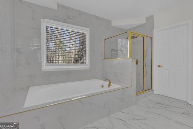 3760 Mountain Cove Road, Snellville, GA 30039