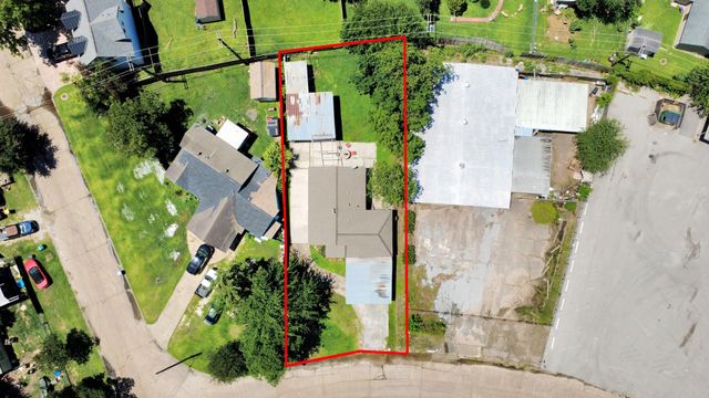205 W Bird Road, Pasadena, TX 77502