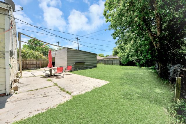 205 W Bird Road, Pasadena, TX 77502