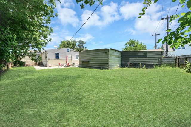 205 W Bird Road, Pasadena, TX 77502