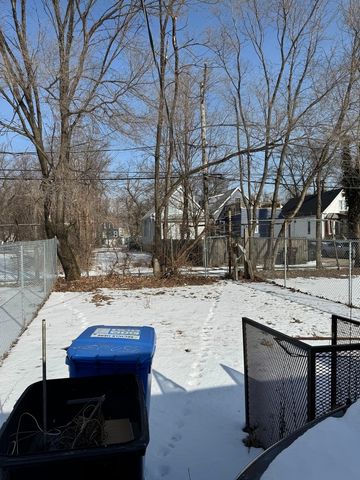 850 W 51st Street, Chicago, IL 60609