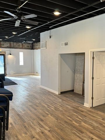 850 W 51st Street, Chicago, IL 60609