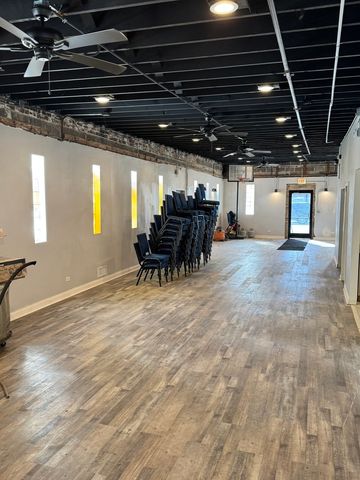 850 W 51st Street, Chicago, IL 60609
