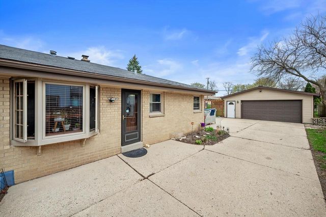 3670 S 97th STREET, Milwaukee, WI 53228