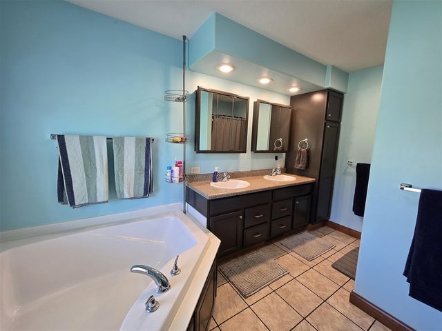 566 Angler Avenue, Coldwater, MI 49036