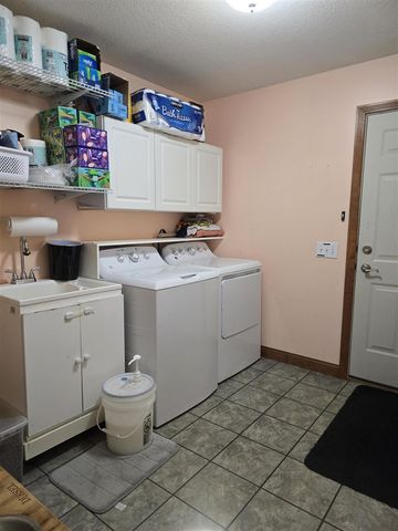 566 Angler Avenue, Coldwater, MI 49036