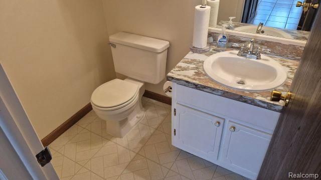 42455 Bishop Road, Canton, MI 48188