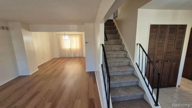 42455 Bishop Road, Canton, MI 48188