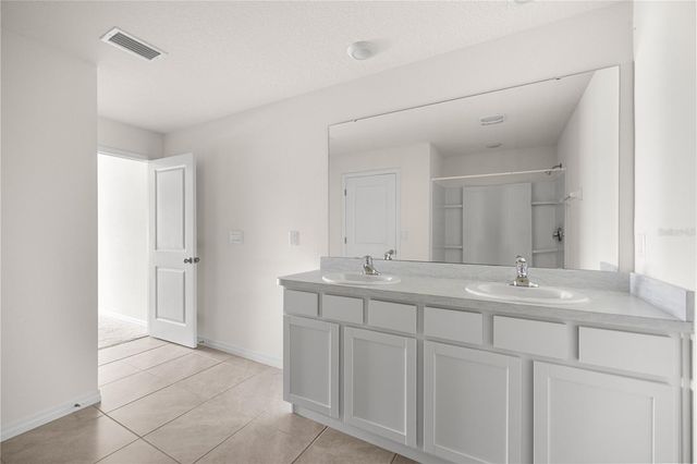 6563 SE 1ST LOOP, Ocala, FL 34472