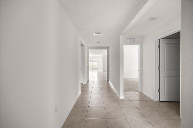 6563 SE 1ST LOOP, Ocala, FL 34472