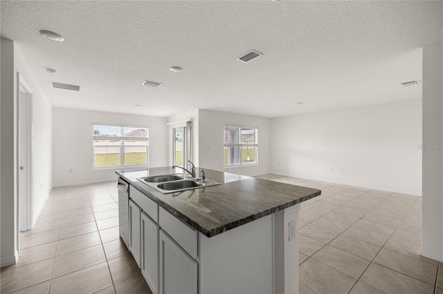 6563 SE 1ST LOOP, Ocala, FL 34472