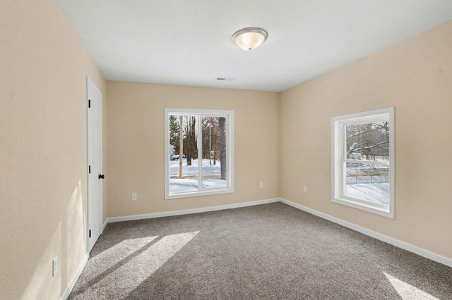 317 E Bertrand Road, Niles, MI 49120