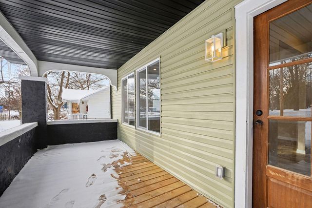 317 E Bertrand Road, Niles, MI 49120