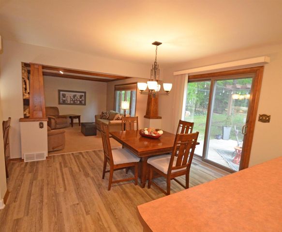 421 POLARIS COURT, Green Bay, WI 54302