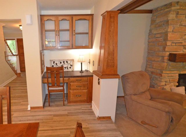 421 POLARIS COURT, Green Bay, WI 54302