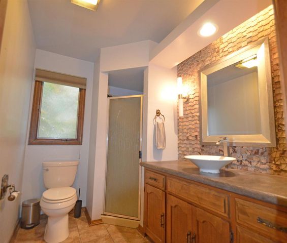 421 POLARIS COURT, Green Bay, WI 54302