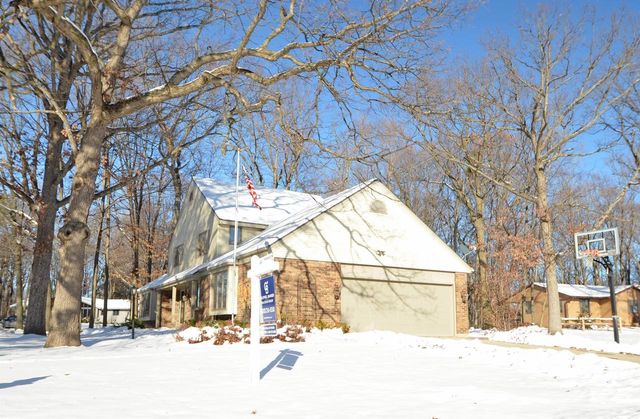 421 POLARIS COURT, Green Bay, WI 54302