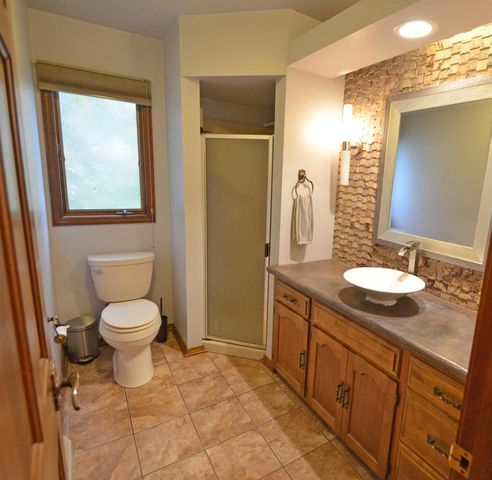 421 POLARIS COURT, Green Bay, WI 54302