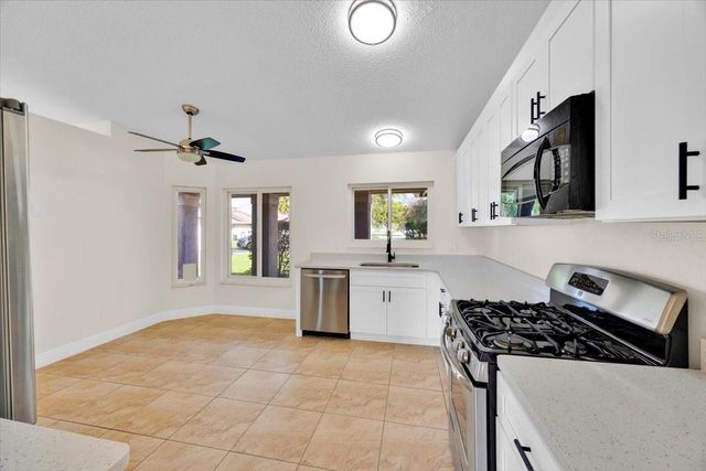 910 N AMY RIDGE COURT, Kissimmee, FL 34747