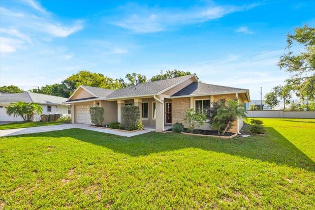 910 N AMY RIDGE COURT, Kissimmee, FL 34747