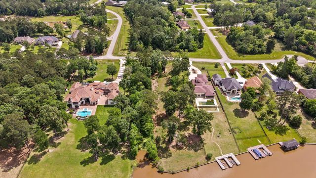 28435 Mendecino Glen Lane, Houston, TX 77336