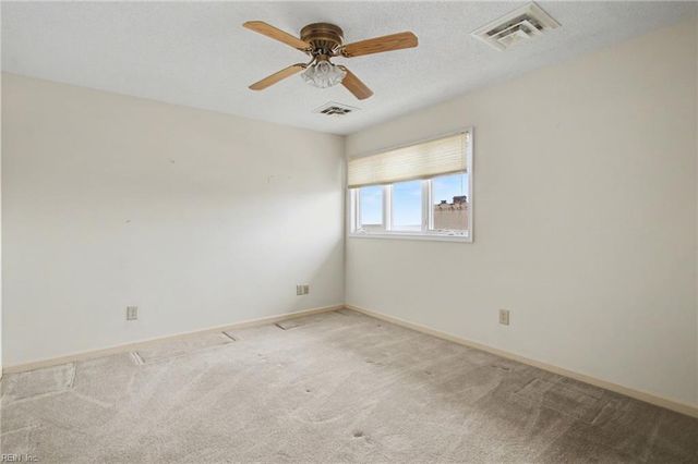 774 N First ST, Hampton, VA 23664