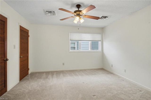774 N First ST, Hampton, VA 23664