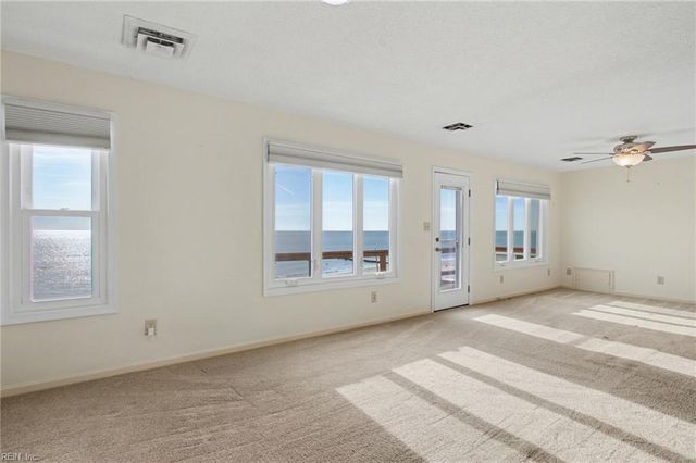 774 N First ST, Hampton, VA 23664
