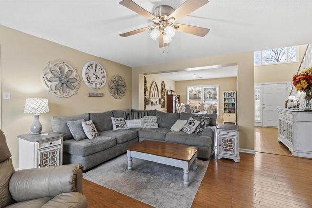 11896 BERRY PATCH CV, Arlington, TN 38002