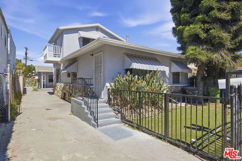 113 E 95th Street, Los Angeles, CA 90003 — photo 2