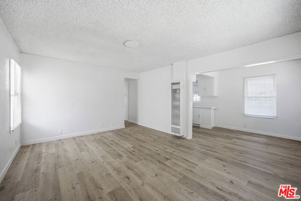113 E 95th Street, Los Angeles, CA 90003 — photo 3