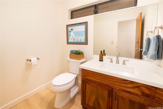 98-806 Leialii Street, Aiea, HI 96701