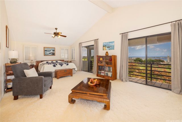 98-806 Leialii Street, Aiea, HI 96701