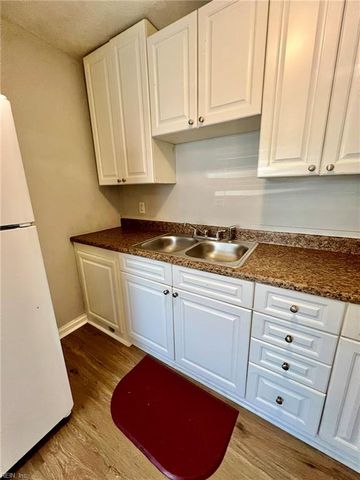 2334 Maltby Ave Apt 4, Norfolk, VA 23504