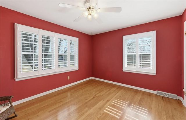 3424 S Norton Avenue, Independence, MO 64052