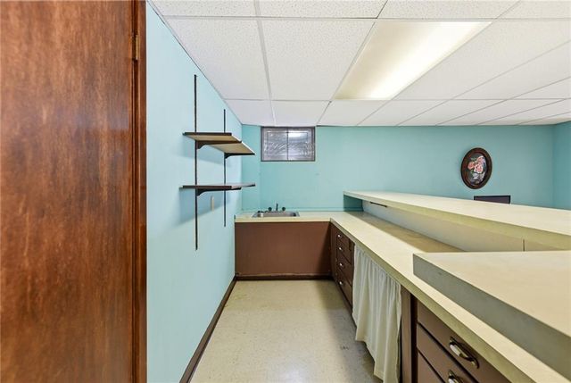 3424 S Norton Avenue, Independence, MO 64052