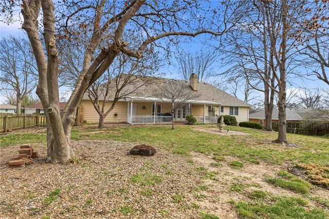 3424 S Norton Avenue, Independence, MO 64052