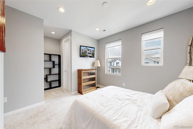 9147 Star Streak Circle, Littleton, CO 80125