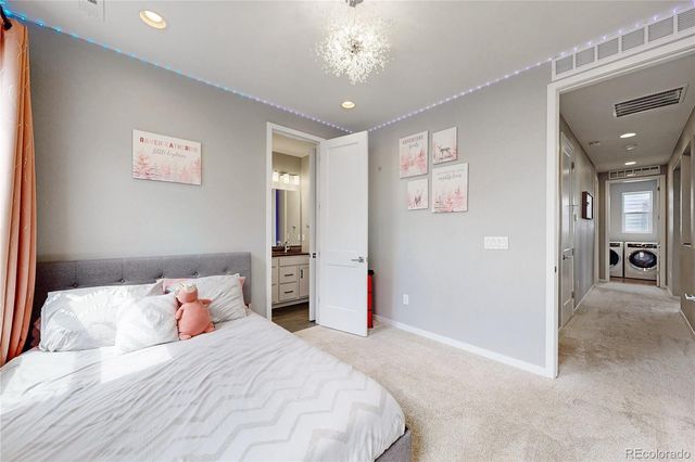 9147 Star Streak Circle, Littleton, CO 80125