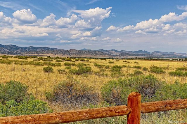 9147 Star Streak Circle, Littleton, CO 80125